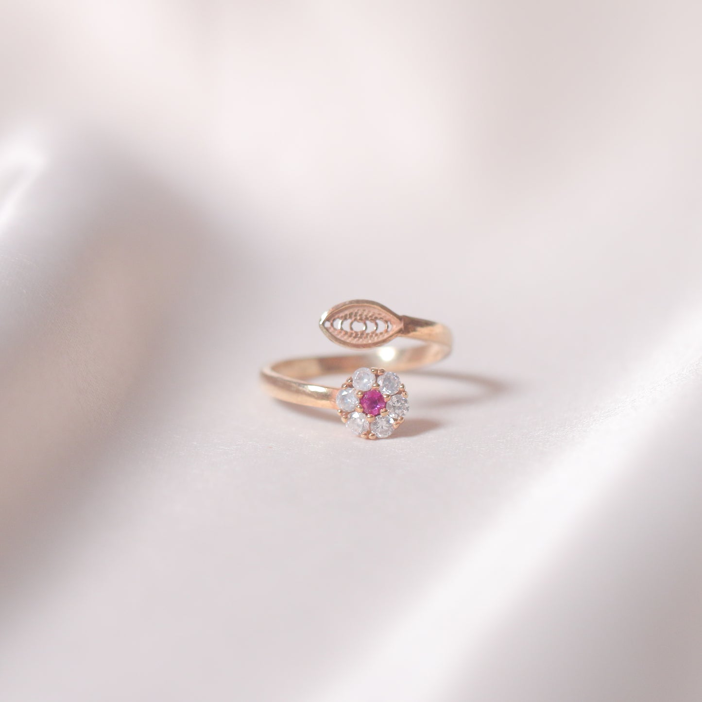 Zahra & Ghosn Ring