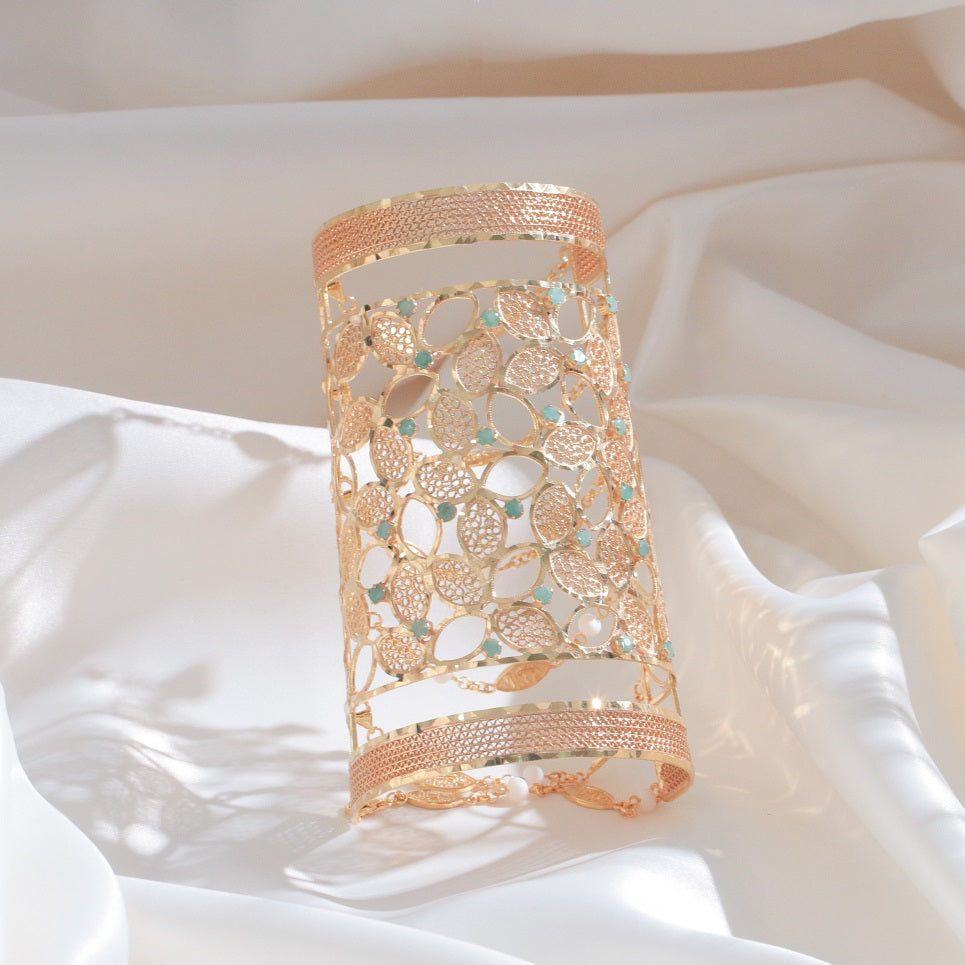 Ibtihal Emeralds Filigree Swar