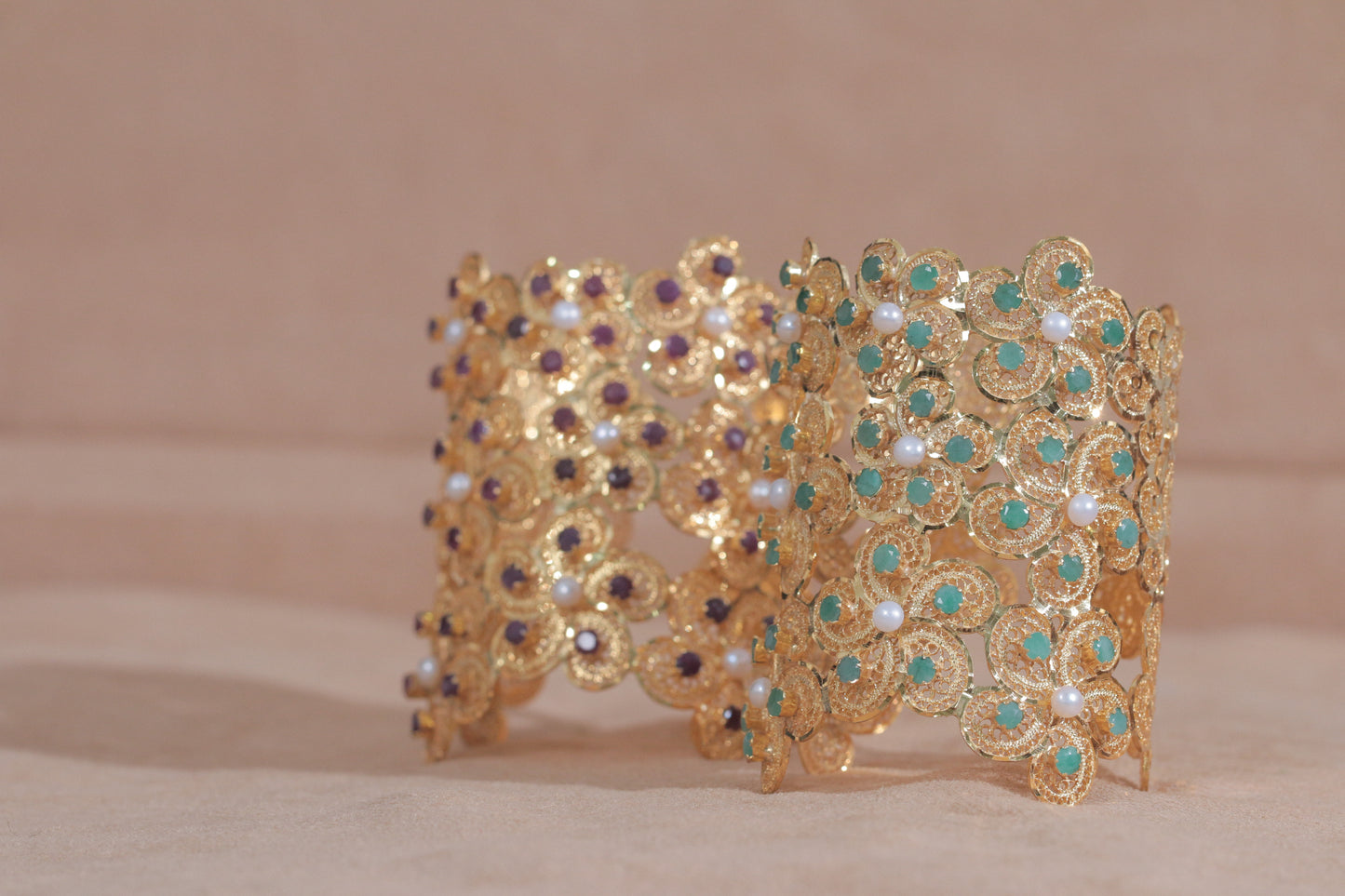 Ward Filigree Swar (Emeralds)