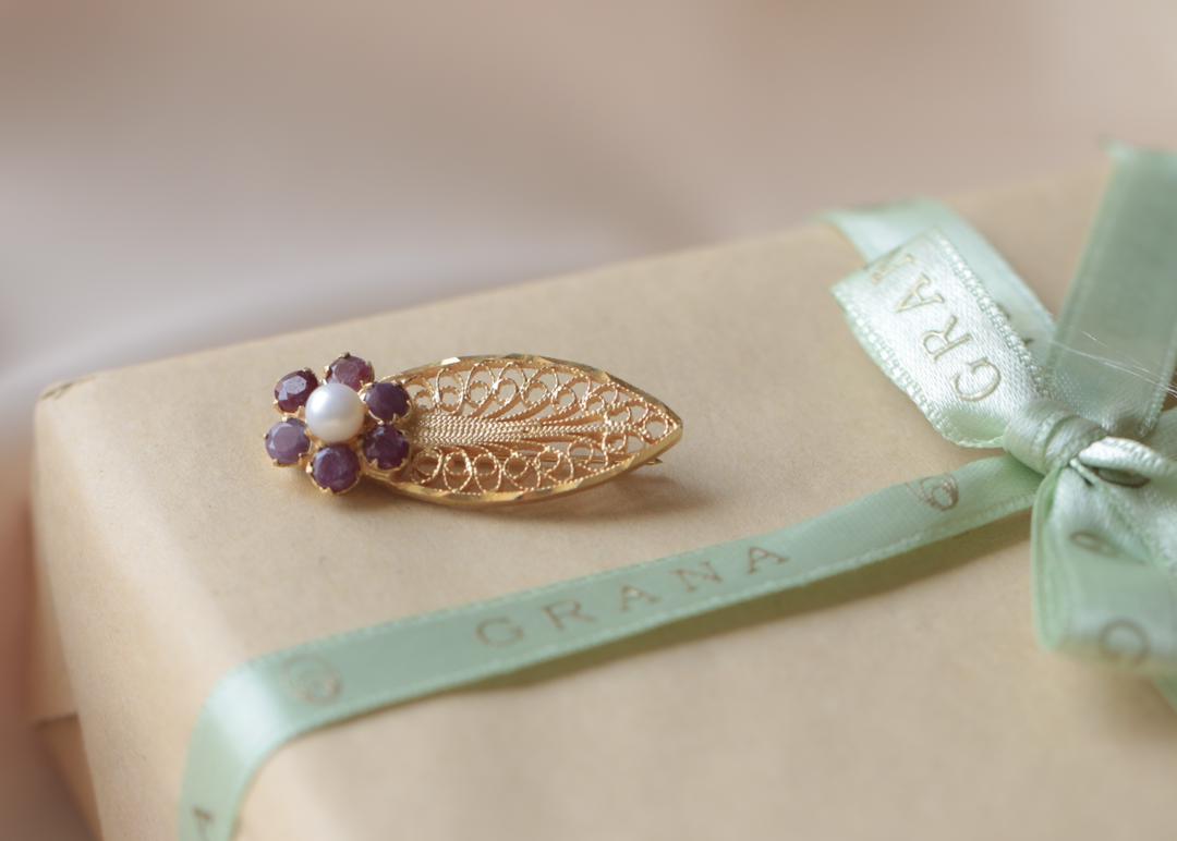 Ruby Sunshine Brooch