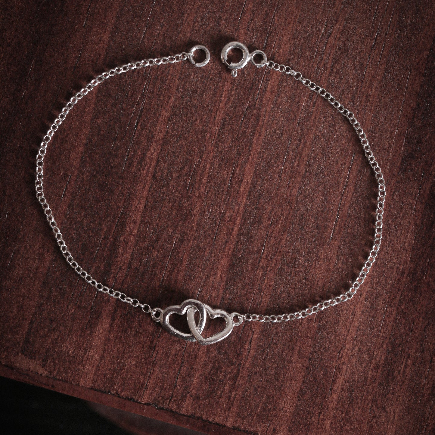 Intertwined Hearts Bracelet (White)