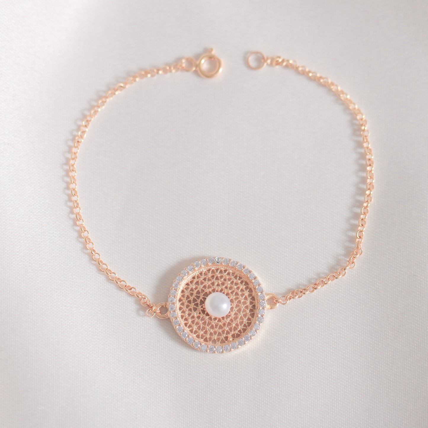 Min Pearls With Zircon Bracelet