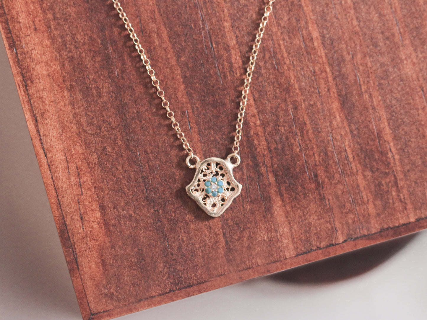 Filigree Fairuz Hamsa Pendant