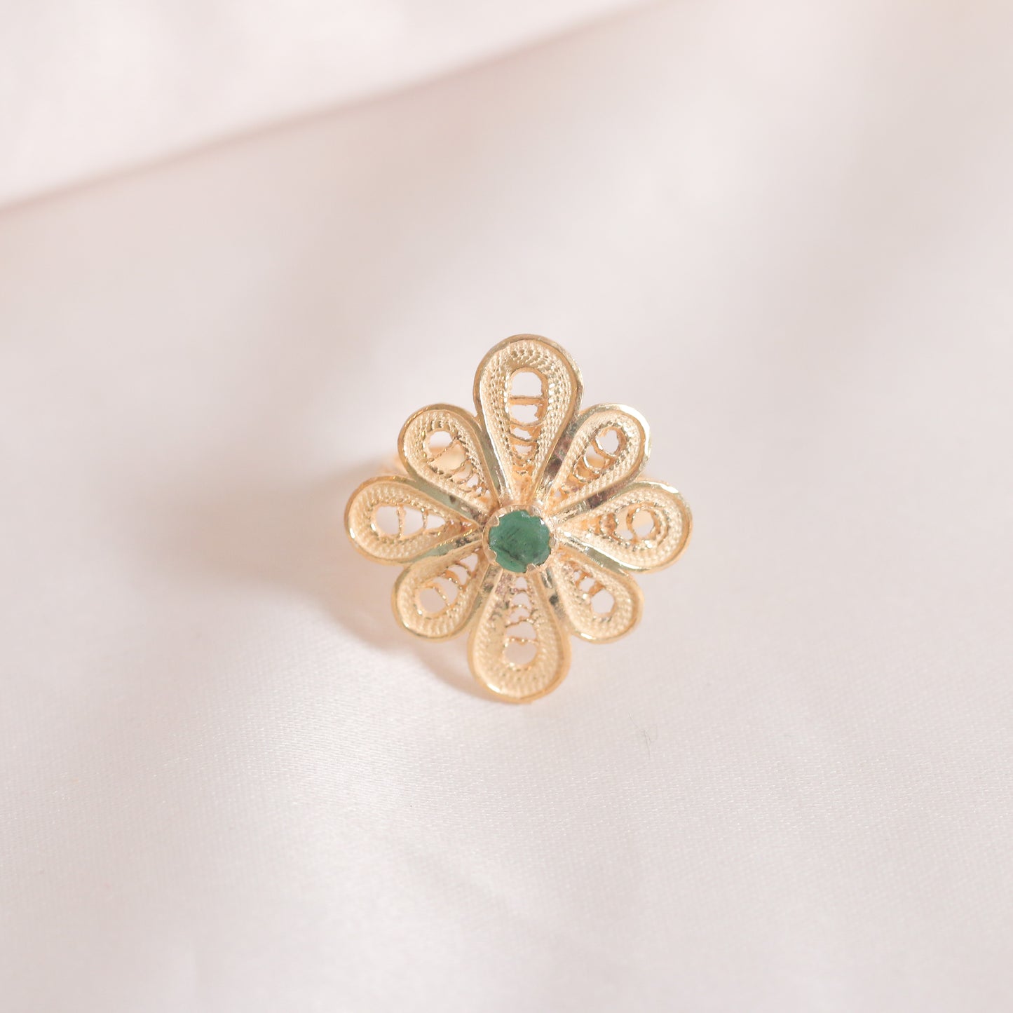 Emerald Filigree Elas Ring