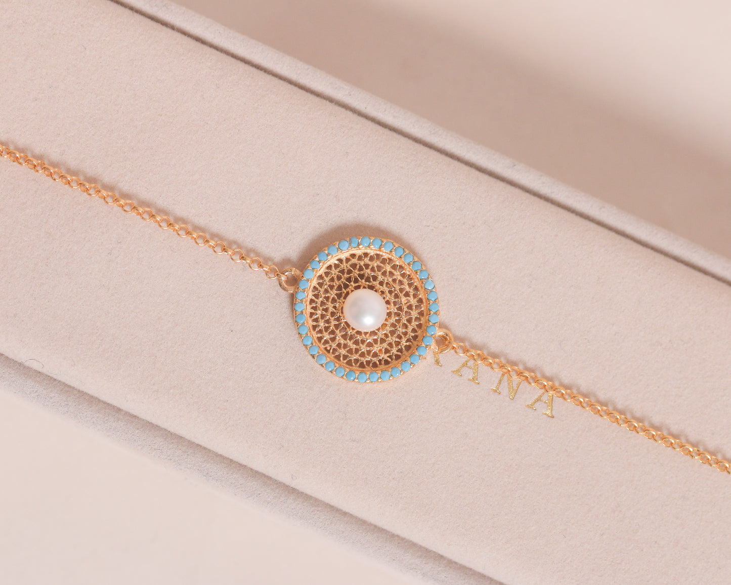 Fairuz & Pearls Filigree Bracelet